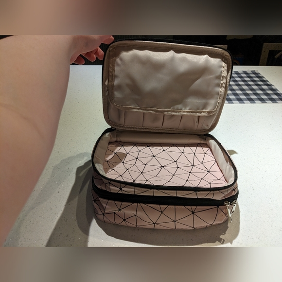 MKPCW makeup bag Double-layer cosmetic bag with brush bag and divider - Picture 3 of 5